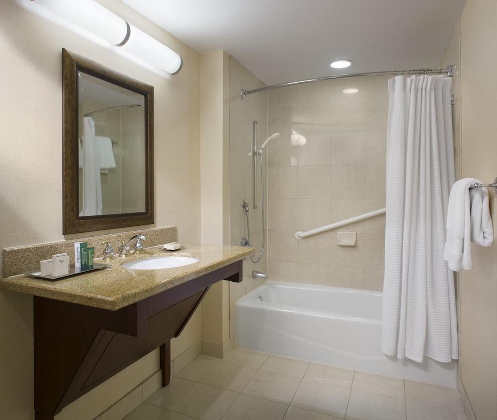 Hotel Hilton Providence Extérieur photo