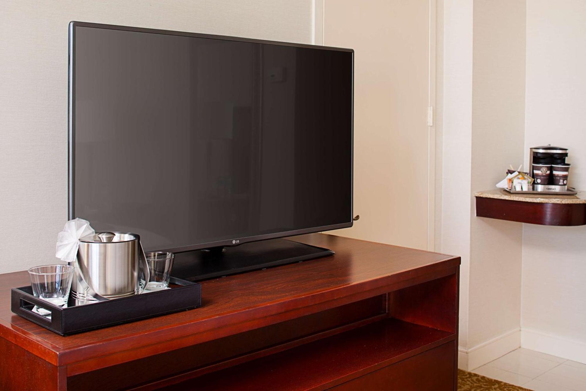 Hotel Hilton Providence Extérieur photo
