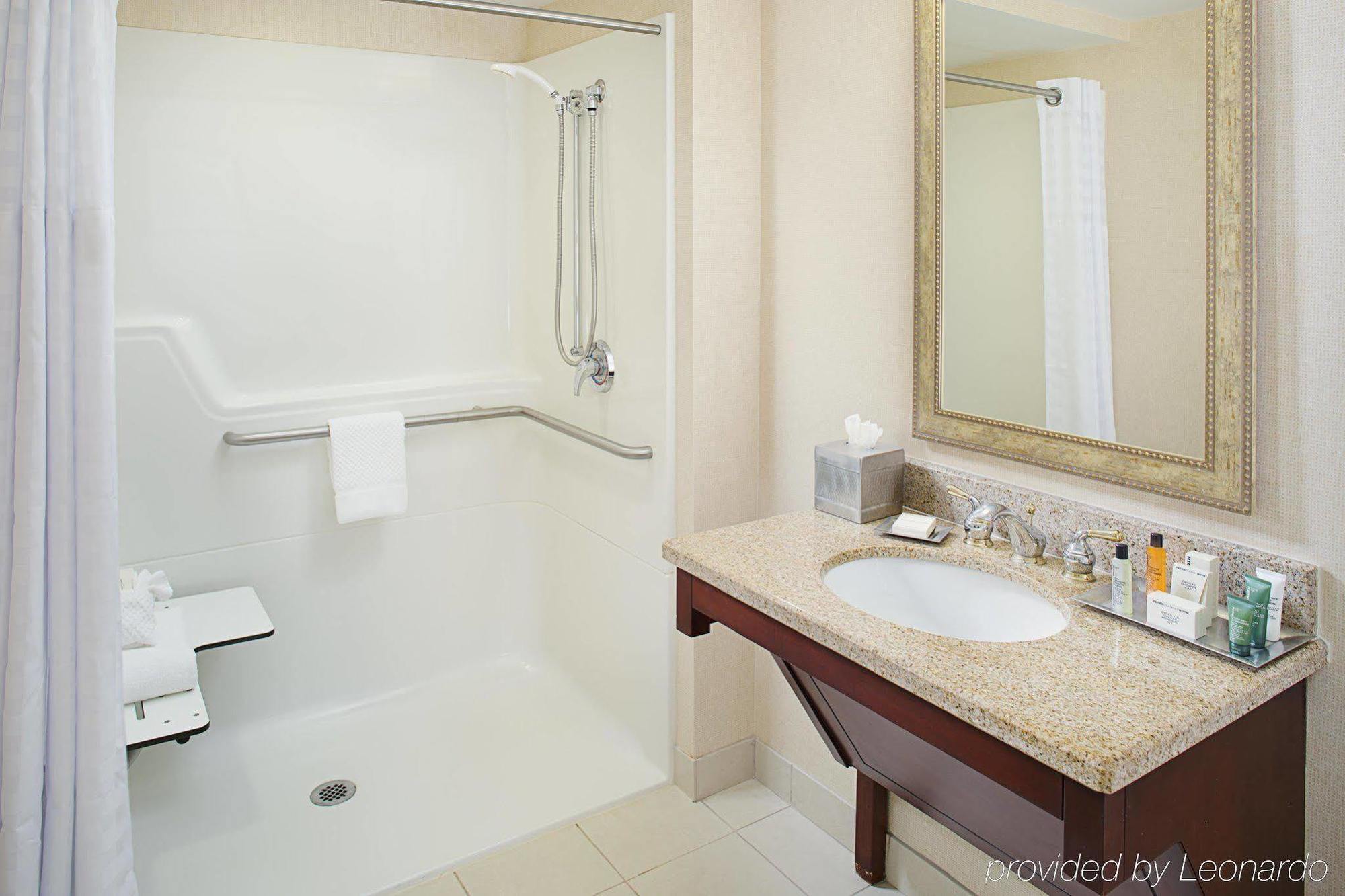 Hotel Hilton Providence Extérieur photo