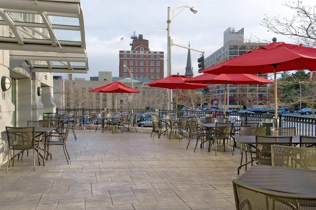 Hotel Hilton Providence Restaurant photo
